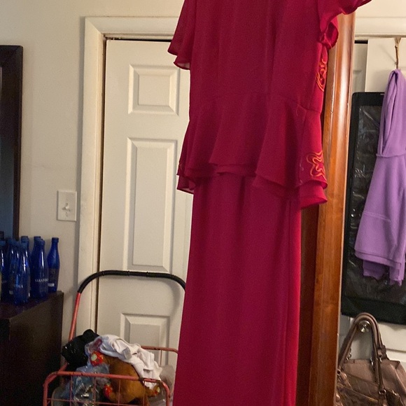 Burgundy dress w ruffled jacket exquisite 2pcs - Picture 8 of 8